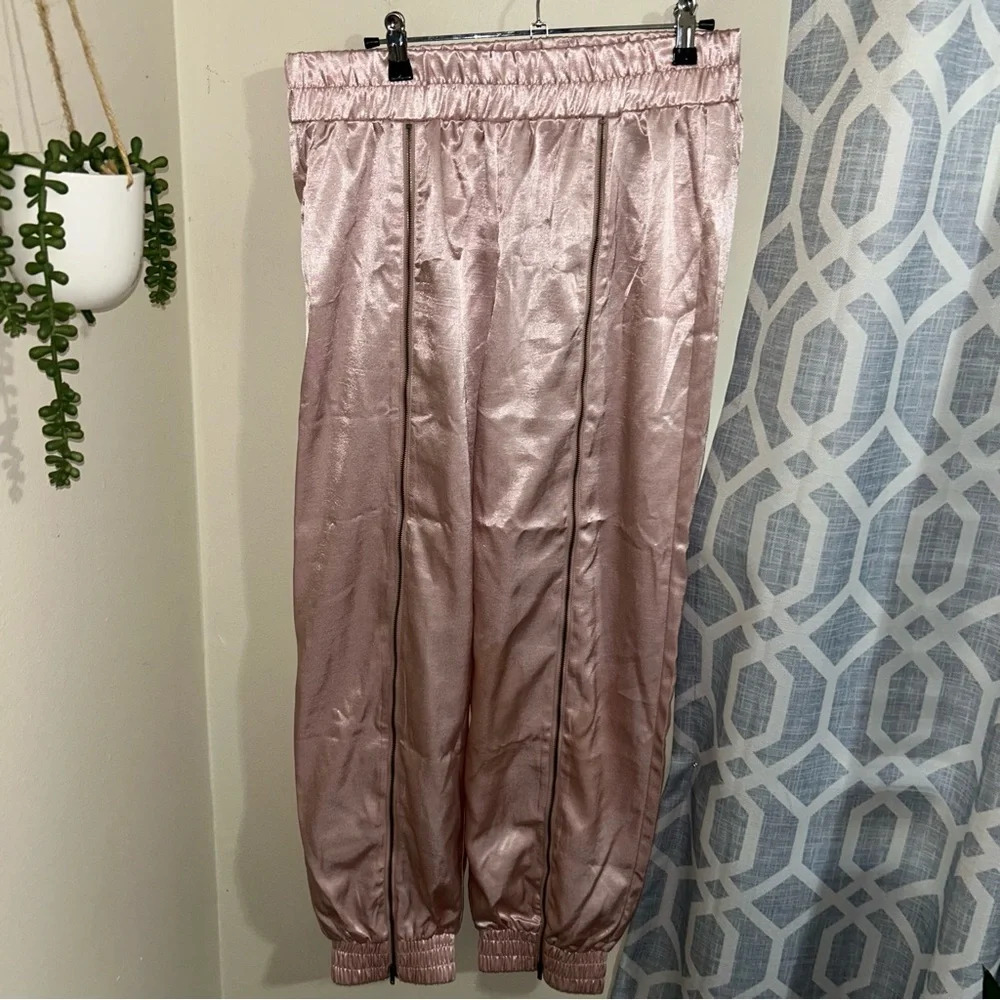 Fashion Nova quick zip Satin joggers blush pink